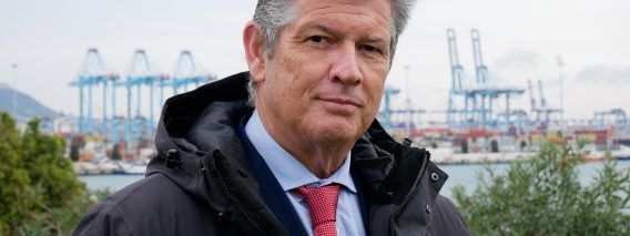 comport-chairman